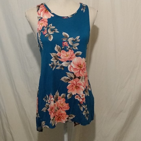 lemon tree Tops - 🔴 6/$15 lemon tree tank
